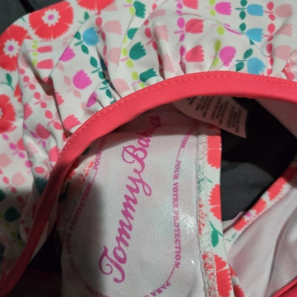 Girls Tommy Bahama 2 Piece Swimsuit 4T Pink White